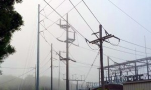 I Bet You Don T Know This About Utility Poles History Of The Electric