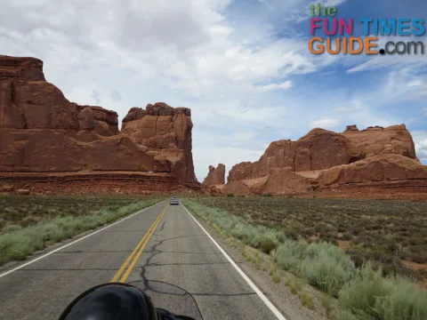 arches-national-park-motorcycle