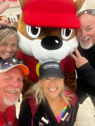 Our friends, Lynnette and Jim, like Bucee's too! Pictured here with their friends at the Cookeville, TN Buc-ee's.