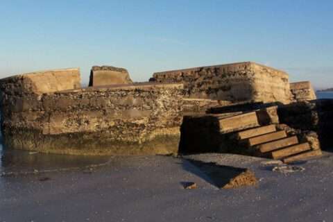Fort De Soto is one of my all-time favorite cheap florida attractions