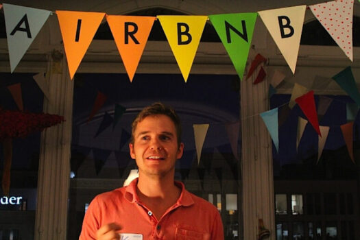 Like saving money when you travel then you need to know about airbnb 