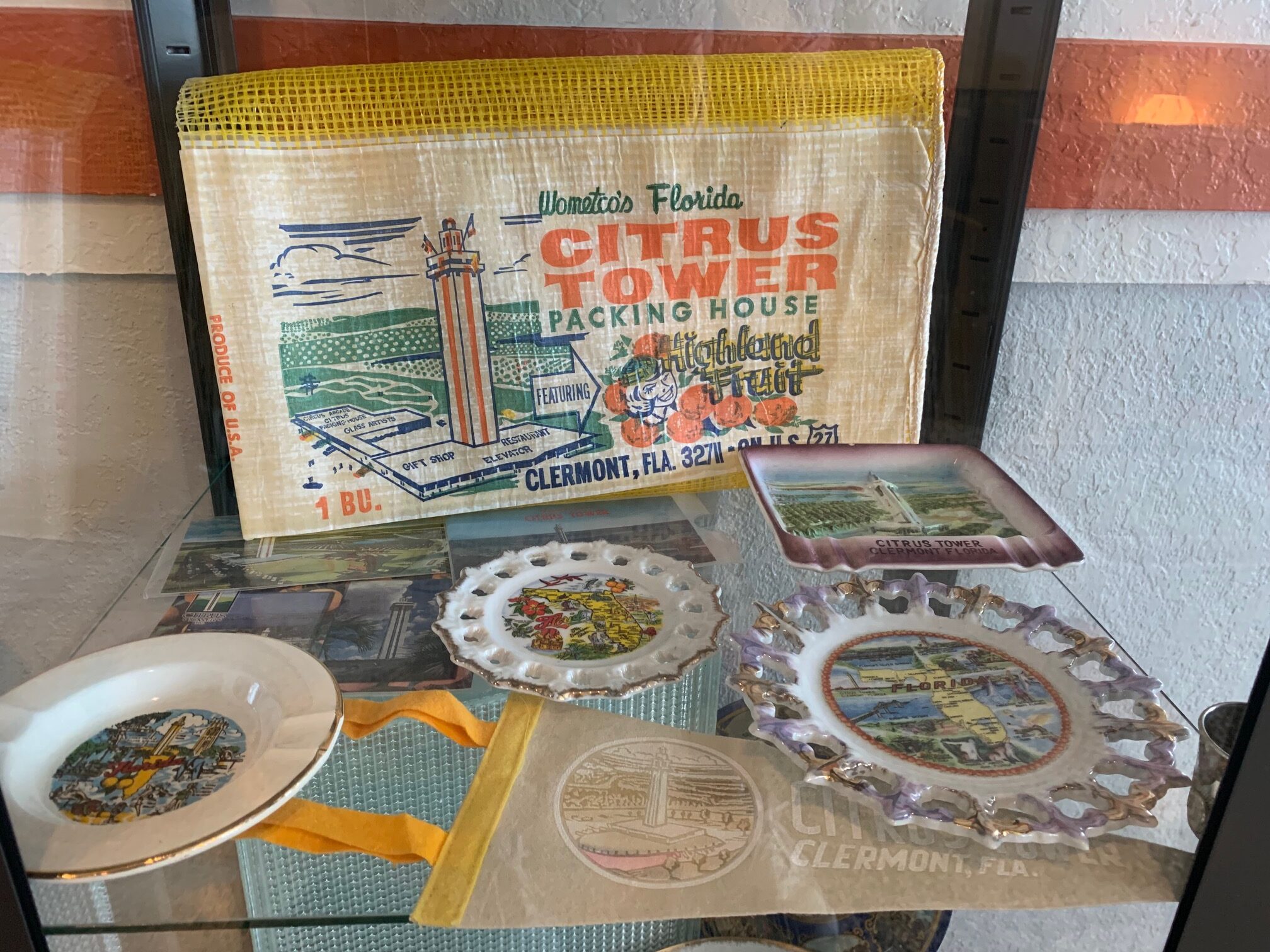 Florida Citrus Tower souvenirs