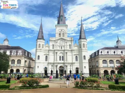 Here’s What It’s Like To Visit St. Louis Cathedral In New Orleans