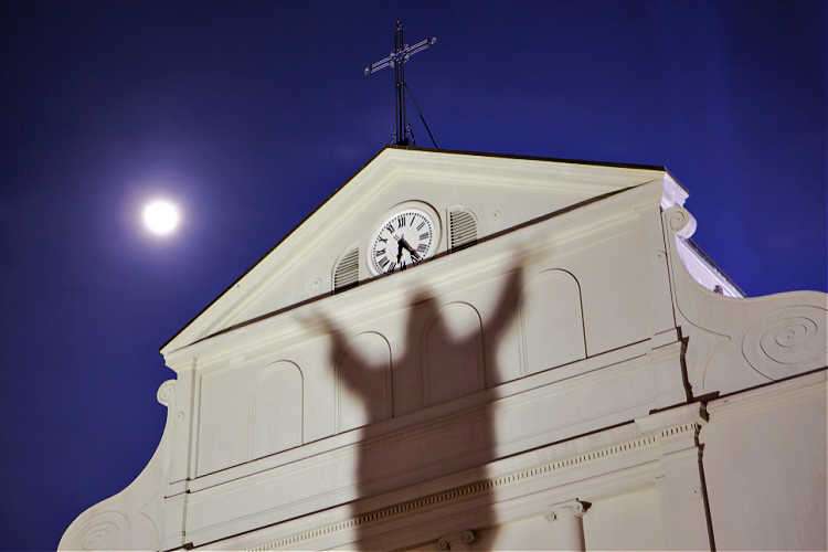 St. Louis Cathedral in New Orleans, Louisiana at dusk. St. Louis Cathedral in New Orleans, Louisiana at dusk.