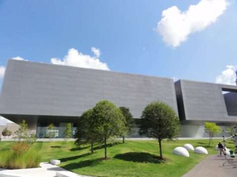 Tampa Museum Of Art is one of my favorite cheap florida attractions