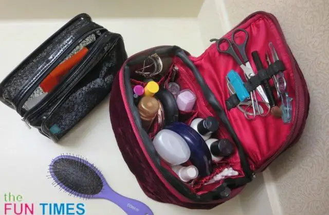 travel-toiletry-bags